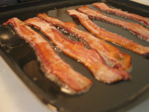 Crispy bacon in the pan