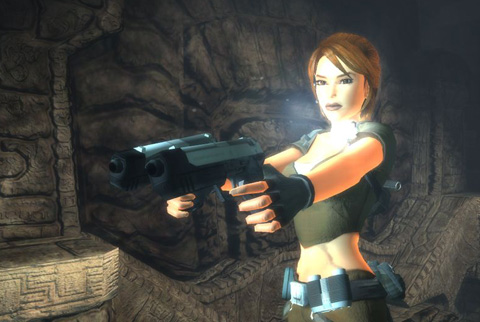Lara, up close, with her guns drawn and her Personal Lighting Source activated.
